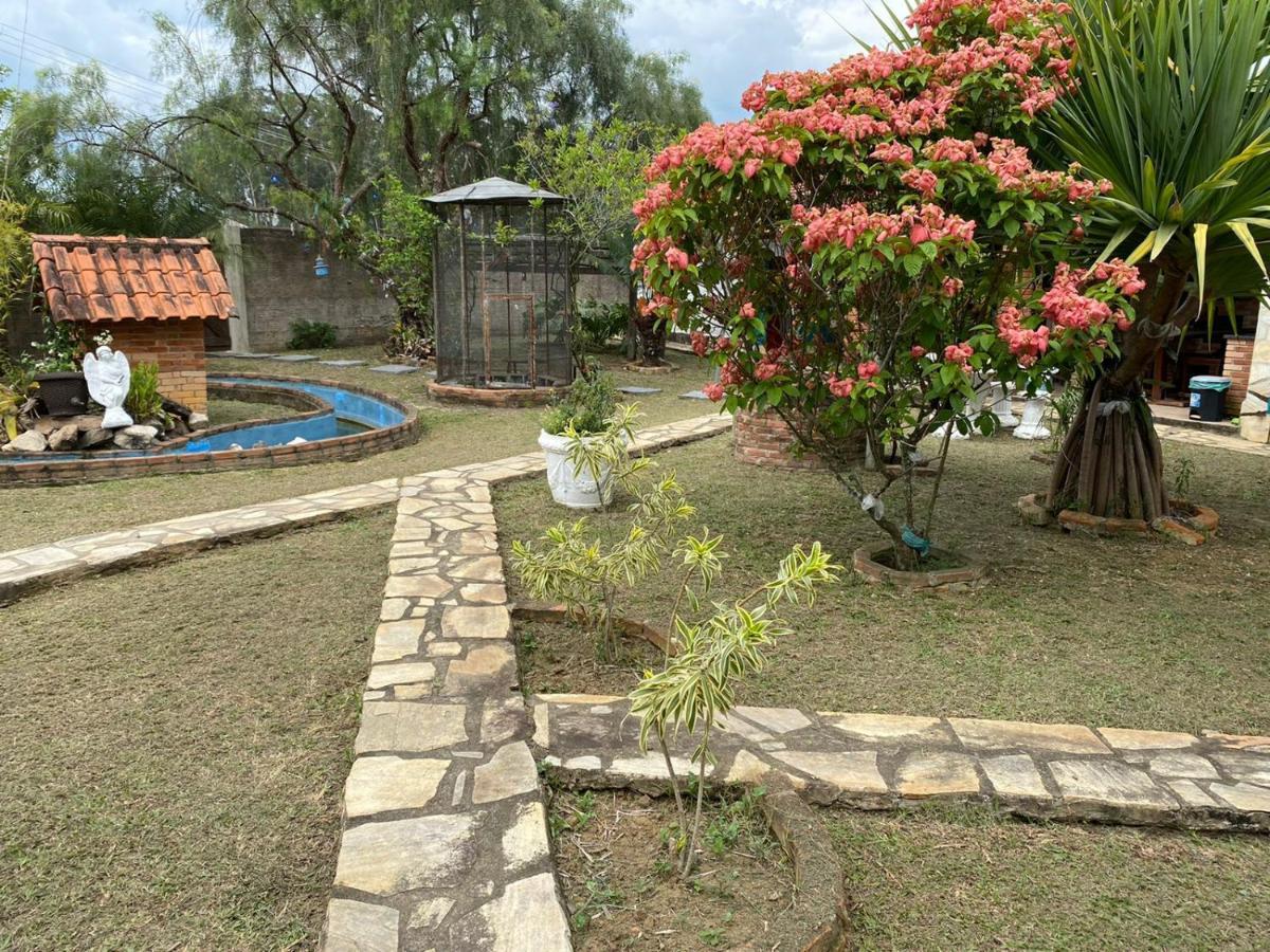 Hospedagem Recanto Das Orquideas Quatis Exterior foto